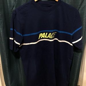 PALACE T-Shirt Size M